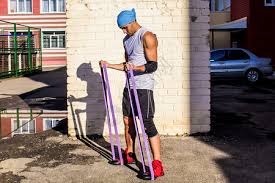 锦标赛策略：如何在泡沫期（Bubble）疯狂收割（锦标赛攻略：如何在奖金圈前的泡沫期（Bubble）最大化吃筹）